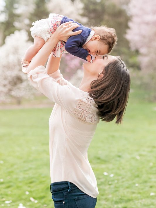 What to Wear for Family Photos? // Spring + Summer